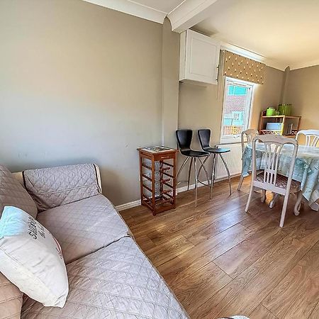 5 Berth Dog Friendly Lodge In Hunstanton By The Beach Ref 13015Rn ภายนอก รูปภาพ