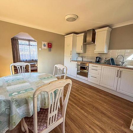 5 Berth Dog Friendly Lodge In Hunstanton By The Beach Ref 13015Rn ภายนอก รูปภาพ